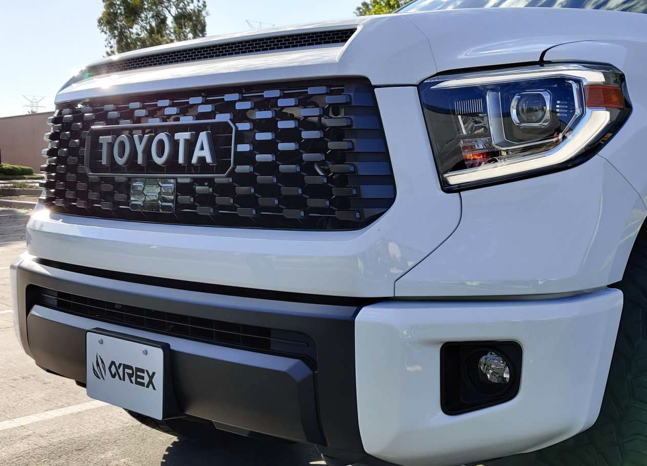 For 2014-2019 Toyota Tundra (TRD-PRO Style) Glossy Black Projector